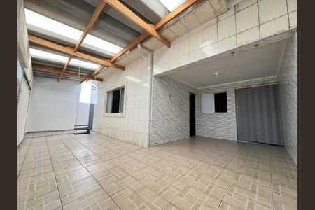 7_photo/94ce1e8c4d.8bb018df7dfba99c-ATLAS-0a2f672e-f54a-46a9-8a58-9a87286bb85a.jpg de casa à venda com 4 quartos, 250m² em Vila Antartica, Praia Grande