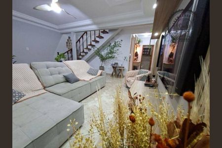 7_photo/94ce1e8cf9.10f4c3d41d3741c5-ATLAS-59a9dfa3-5043-41b3-bcf0-09a42e459480.jpg de casa à venda com 3 quartos, 123m² em Vila Antartica, Praia Grande