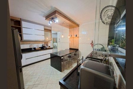 11_photo/94ce1e8cf9.10f4c3d41d3741c5-ATLAS-75635207-e900-4684-a381-e1c8f086c8cc.jpg de casa à venda com 3 quartos, 123m² em Vila Antartica, Praia Grande