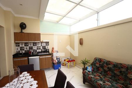 6_photo/94ce1e8d95.6b21e4838802bb82-ATLAS-49b88b85-4b35-422b-bbb0-b4a14bdd21d3.jpg de apartamento à venda com 3 quartos, 92m² em Vila Antartica, Praia Grande