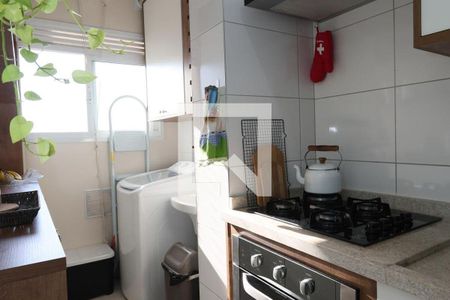 32_photo/94ce1e8dc7.81bd67f2bb55f048-ATLAS-773e4455-fb60-4737-beeb-390cbc2b6fc6.jpg de apartamento à venda com 2 quartos, 47m² em Vila Antartica, Praia Grande