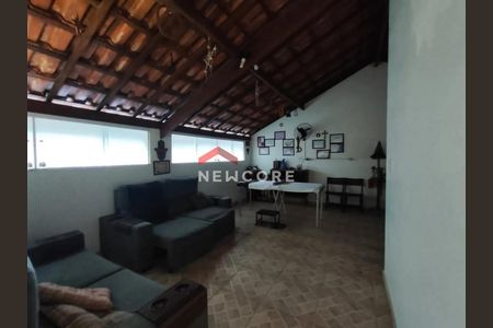 5_photo/94ce1e8e91.70fed3faa30d4614-ATLAS-b2563c61-bf2e-4c1a-bc03-58f98700626e.jpg de casa de condomínio à venda com 2 quartos, 105m² em Vila Antartica, Praia Grande