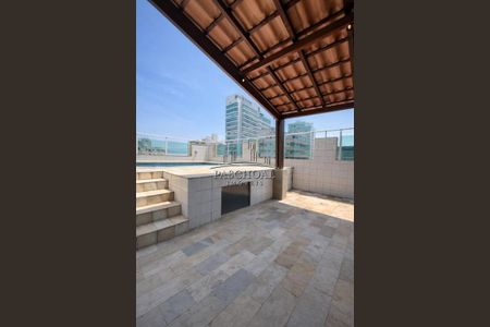 3_photo/94ce1e8edb.a71d5ed9362c2800-ATLAS-297e39ce-ece3-4f08-abcb-7f273bfcba0b.jpg de apartamento à venda com 3 quartos, 110m² em Vila Antartica, Praia Grande