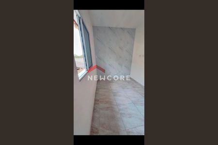 4_photo/94ce1e9211.93b8fa184532727f-ATLAS-5ceeca55-bbb6-4c57-92e8-9d5798103d83.jpg de casa à venda com 2 quartos, 56m² em Vila Sao Jorge, Praia Grande