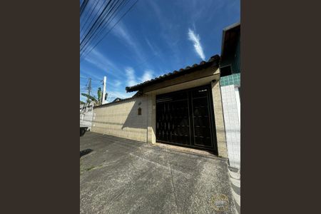 4_photo/94ce1e9215.1aa5b8f538f3adaf-ATLAS-39adbe77-dc7e-4158-b2fb-a7ae47724fab.jpg de casa à venda com 2 quartos, 250m² em Vila Sao Jorge, Praia Grande