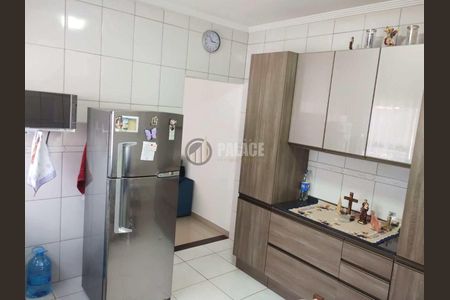 7_photo/94ce1e92e7.ceff8192393c33de-ATLAS-295c3c6a-98e6-4e19-a220-904aeaed0bba.jpg de casa à venda com 2 quartos, 95m² em Vila Antartica, Praia Grande