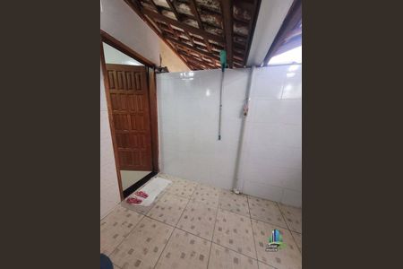 10_photo/94ce1e99b3.cf66db25ae9ac13d-ATLAS-79a6e3f6-0904-4e21-a5ce-c17f5022e69d.jpg de casa à venda com 2 quartos, 62m² em Vila Sonia, Praia Grande