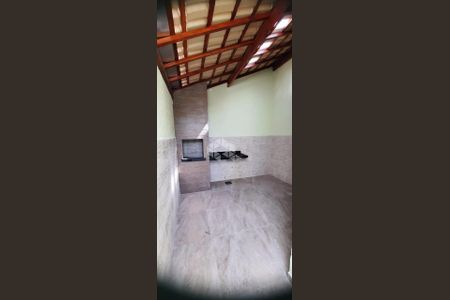 11_photo/94ce1e9b45.cbac4b0532efd0a4-ATLAS-730f7360-b7a6-44e2-ab46-321fec8e2078.jpg de casa à venda com 2 quartos, 110m² em Vila Sonia, Praia Grande