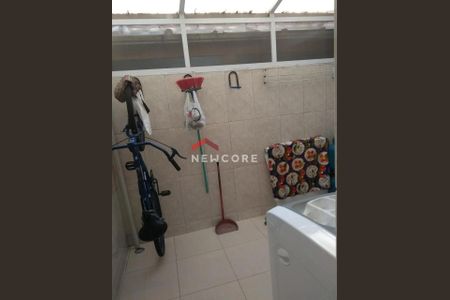 13_photo/94ce1ea2cb.93b8fa184532727f-ATLAS-cf89b4e6-e253-40d6-9318-1750893a22b9.jpg de casa à venda com 2 quartos, 92m² em Vila Sonia, Praia Grande