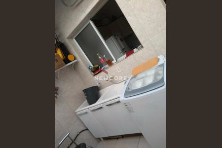 14_photo/94ce1ea2cb.93b8fa184532727f-ATLAS-d0e39974-c3b3-48c1-8ef7-75cb8efe42b7.jpg de casa à venda com 2 quartos, 92m² em Vila Sonia, Praia Grande