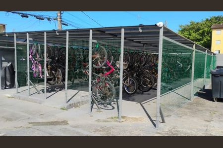 12_photo/94ce1ebe3f.0d1ea04e046e55cb-ATLAS-9371c78e-74f3-4e22-8970-89997c2a8e80.jpg de apartamento à venda com 2 quartos, 55m² em Vila Sonia, Praia Grande