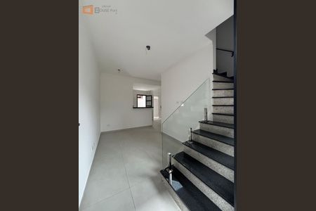 4_photo/94ce1ebe8b.c65db5d48a7541ba-ATLAS-628228f1-6022-4e65-a586-60a718d90d9b.jpg de casa à venda com 2 quartos, 52m² em Vila Sonia, Praia Grande