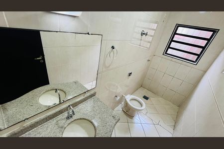 16_photo/94ce1ef05d.d70948cd37f6cfc6-ATLAS-53399c4e-74c7-48d0-a4d3-35b172de8de7.jpg de casa para alugar com 2 quartos, 84m² em Vila Tupi, Praia Grande