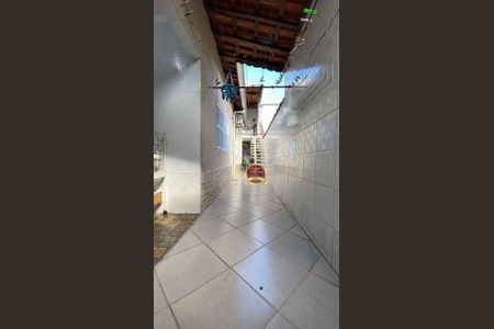 30_photo/94ce1ef063.a7ae3b4e44d16c28-ATLAS-79105c40-554d-4ae7-8dc9-3f9e36c69cdf.jpg de casa à venda com 3 quartos, 125m² em Vila Tupi, Praia Grande