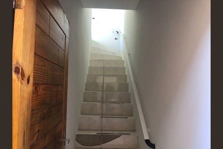 45_photo/94ce1ef0ff.4d93c9f6c7f482ae-ATLAS-63f0cc3b-9d41-4618-ae36-ecdfd9a1a18f.jpg de casa de condomínio para alugar com 1 quarto, 40m² em Tupiry, Praia Grande