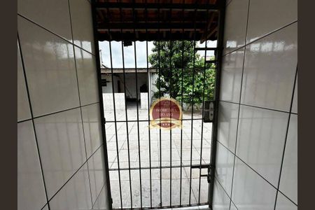 6_photo/94ce1ef13b.23351eba74f1df34-ATLAS-95198746-d74e-4e4c-8bfa-90b7d06b8e83.jpg de casa à venda com 2 quartos, 180m² em Vila Tupi, Praia Grande