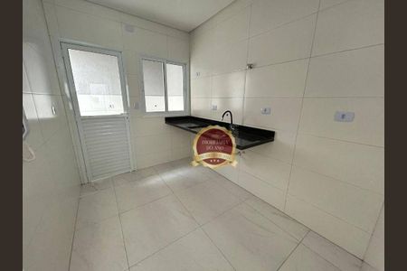 6_photo/94ce1ef3c5.21fa89fb95a63ced-ATLAS-0da35e79-a8d4-40bc-86e3-d01e46d279a1.jpg de casa à venda com 2 quartos, 51m² em Vila Tupi, Praia Grande