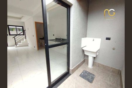 6_photo/94ce1ef407.3c20d05746a6d1b7-ATLAS-0eef36fc-6534-43c1-ba48-40fd3d219445.jpg de casa à venda com 2 quartos, 52m² em Vila Tupi, Praia Grande