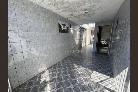 9_photo/94ce1ef411.ba3e4f1a03d92c8a-ATLAS-50812cce-4dc0-4b94-b4da-9aefef68e90f.jpg de casa à venda com 2 quartos, 70m² em Vila Tupi, Praia Grande