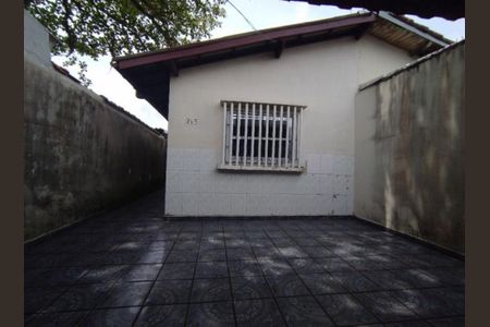 4_photo/94ce1ef417.dd810fae21d85007-ATLAS-c1e30984-9510-414a-84f0-e11281b33e4a.jpg de casa à venda com 2 quartos, 70m² em Vila Tupi, Praia Grande