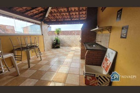 11_photo/94ce1ef419.2a5ec1c623a0236e-ATLAS-d446cf72-33d2-41cd-b664-05a9c81b4364.jpg de casa à venda com 2 quartos, 80m² em Vila Tupi, Praia Grande