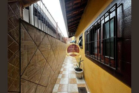 21_photo/94ce1ef419.2a5ec1c623a0236e-ATLAS-e1ddc329-149d-43b5-bfda-86fca4074e3d.jpg de casa à venda com 2 quartos, 145m² em Vila Tupi, Praia Grande