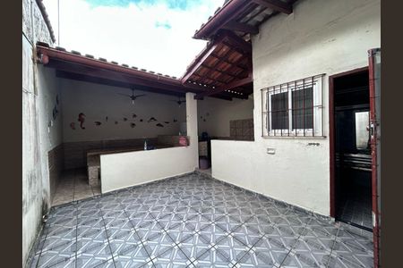 5_photo/94ce1ef441.1c30879e3ee593f9-ATLAS-3b92e13a-5a49-4bc5-b372-d29ca0b65009.jpg de casa à venda com 2 quartos, 70m² em Vila Tupi, Praia Grande