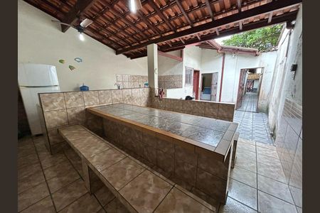 9_photo/94ce1ef441.1c30879e3ee593f9-ATLAS-624aba8c-9473-4577-9372-bc0a0cf43dbe.jpg de casa à venda com 2 quartos, 70m² em Vila Tupi, Praia Grande