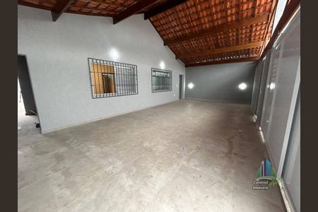 31_photo/94ce1ef443.9803aeba41cbaf1e-ATLAS-17d8d665-c72c-488d-a625-6a2ace6fd24a.jpg de casa à venda com 4 quartos, 190m² em Vila Tupi, Praia Grande