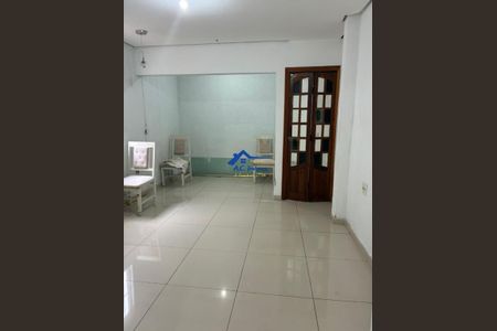 23_photo/94ce1ef475.5d5d9f14030cd352-ATLAS-deed03a8-4e9a-4e32-aa25-dea8db02e09e.jpg de casa à venda com 2 quartos, 138m² em Vila Tupi, Praia Grande