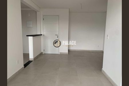 2_photo/94ce1ef481.ceff8192393c33de-ATLAS-2ee112b1-670d-469d-bfc2-625b7967504a.jpg de apartamento à venda com 1 quarto, 58m² em Vila Tupi, Praia Grande