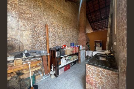 12_photo/94ce1ef48b.621ee2e78907adfc-ATLAS-7580d8a2-aa02-4e54-8cf1-157bd739fc40.jpg de casa à venda com 2 quartos, 119m² em Vila Tupi, Praia Grande