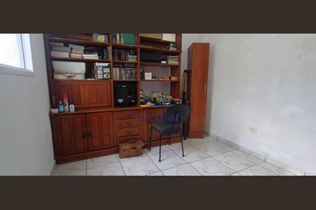 14_photo/94ce1ef48b.bb2cfda027800a9a-ATLAS-160eb112-7aef-4a9b-b221-e59ae14193ad.jpg de casa à venda com 2 quartos, 110m² em Vila Tupi, Praia Grande