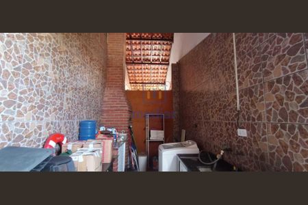20_photo/94ce1ef48b.bb2cfda027800a9a-ATLAS-6c3c810f-4b35-428b-a607-bd25eccc9616.jpg de casa à venda com 2 quartos, 110m² em Vila Tupi, Praia Grande