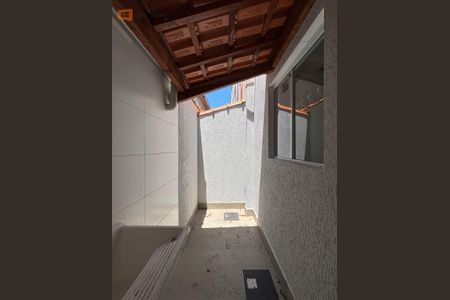 17_photo/94ce1ef4b3.9034fee1f2a82cec-ATLAS-339c0caa-b89d-4e8a-aa4c-4de01eb7f436.jpg de casa à venda com 2 quartos, 60m² em Vila Tupi, Praia Grande