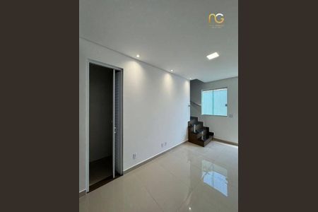 8_photo/94ce1ef4b3.9034fee1f2a82cec-ATLAS-5778dfc6-6670-461a-a3c1-39b427d8e4b7.jpg de casa à venda com 2 quartos, 62m² em Vila Tupi, Praia Grande