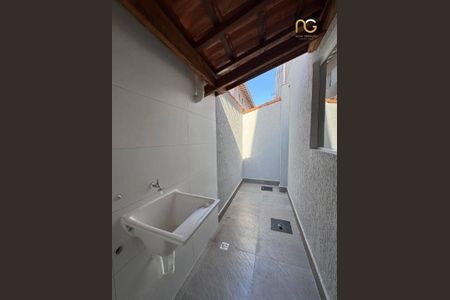 13_photo/94ce1ef4b3.9034fee1f2a82cec-ATLAS-c164af88-8f73-450a-a906-2174dfdd7037.jpg de casa à venda com 2 quartos, 62m² em Vila Tupi, Praia Grande
