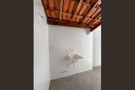 16_photo/94ce1ef4b3.9034fee1f2a82cec-ATLAS-c16d4888-8841-472a-9648-0df42b3523e5.jpg de casa à venda com 2 quartos, 60m² em Vila Tupi, Praia Grande