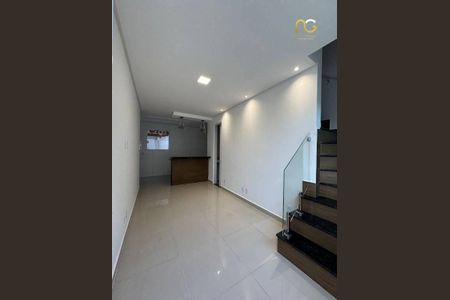 2_photo/94ce1ef4b3.9034fee1f2a82cec-ATLAS-c20bbe72-31b2-4024-883b-69c32c613d6e.jpg de casa à venda com 2 quartos, 62m² em Vila Tupi, Praia Grande
