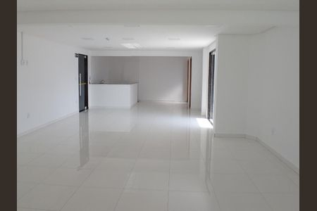 4_photo/94ce1ef4cf.d9e15ca804435734-ATLAS-dee0a59f-56f9-4d07-99e9-cc91c9b139cd.jpg de apartamento à venda com 2 quartos, 72m² em Vila Tupi, Praia Grande