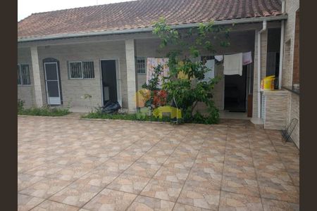 10_photo/94ce1ef4e1.0f81dd1a9a4f6ffb-ATLAS-c6e0992d-a01c-4edb-a1be-469b78d4ba7b.jpg de casa à venda com 3 quartos, 168m² em Vila Tupi, Praia Grande