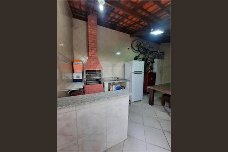 2_photo/94ce1ef4ef.4e1a6e6486a440d9-ATLAS-1e81df76-57ca-4b52-aeae-f6fc6df24de5.jpg de casa à venda com 4 quartos, 195m² em Vila Tupi, Praia Grande