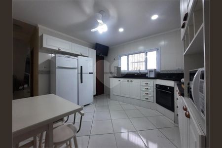 5_photo/94ce1ef4ef.4e1a6e6486a440d9-ATLAS-d59135de-6cd4-4f1e-8921-3e74e3e5fd13.jpg de casa à venda com 4 quartos, 195m² em Vila Tupi, Praia Grande