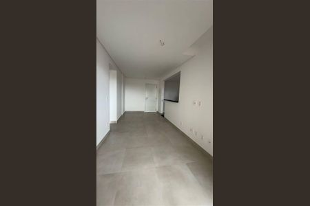 4_photo/94ce1ef539.b4214ce41b85a31e-ATLAS-0f55bcdd-0dcd-4942-b3f2-1157bb2a238d.jpg de apartamento à venda com 1 quarto, 45m² em Vila Tupi, Praia Grande