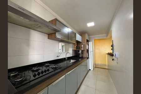 6_photo/94ce1ef54b.dbeaa538707b3b80-ATLAS-c15519ab-9199-47cb-b4a5-4055a61b387d.jpg de apartamento à venda com 2 quartos, 77m² em Vila Tupi, Praia Grande