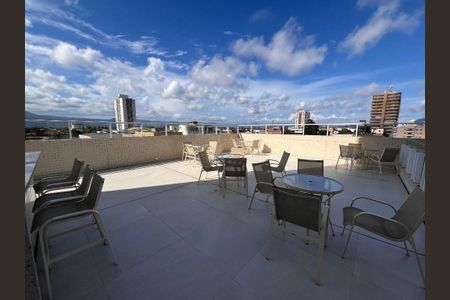 31_photo/94ce1ef54d.4b718ee9a23b8610-ATLAS-e680f4e7-850e-42c7-aa2a-9fc0c36e71de.jpg de apartamento à venda com 2 quartos, 77m² em Vila Tupi, Praia Grande