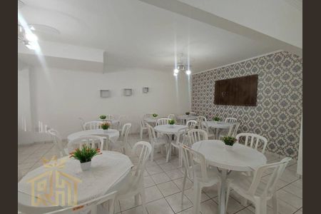 26_photo/94ce1ef561.8b96ab1d7e169855-ATLAS-d9c3d3e7-d9fa-4011-a29d-ed1526e084ea.jpg de apartamento à venda com 2 quartos, 82m² em Vila Tupi, Praia Grande