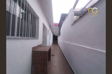 8_photo/94ce1ef56b.caf6c04f909f2ef2-ATLAS-6c5a38c2-8a08-4c1e-b731-bb893bfb3966.jpg de casa à venda com 2 quartos, 68m² em Vila Tupi, Praia Grande