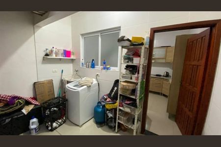 13_photo/94ce1ef573.2ed526e46a3fb60a-ATLAS-d8b0e04a-34ac-4e9a-951d-945228b47eb0.jpg de casa à venda com 3 quartos, 128m² em Vila Tupi, Praia Grande