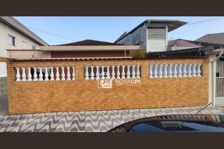 6_photo/94ce1ef5b5.6d966f5fb5582f4e-ATLAS-74fed88c-79da-4400-9132-44be08dee57a.jpg de casa à venda com 2 quartos, 120m² em Vila Tupi, Praia Grande